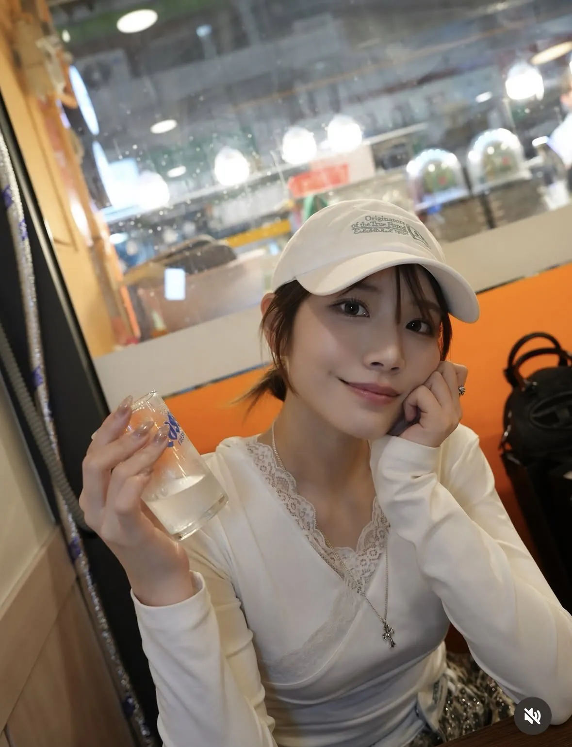 한국에 가면 광장시장 꼭 가라는 av배우