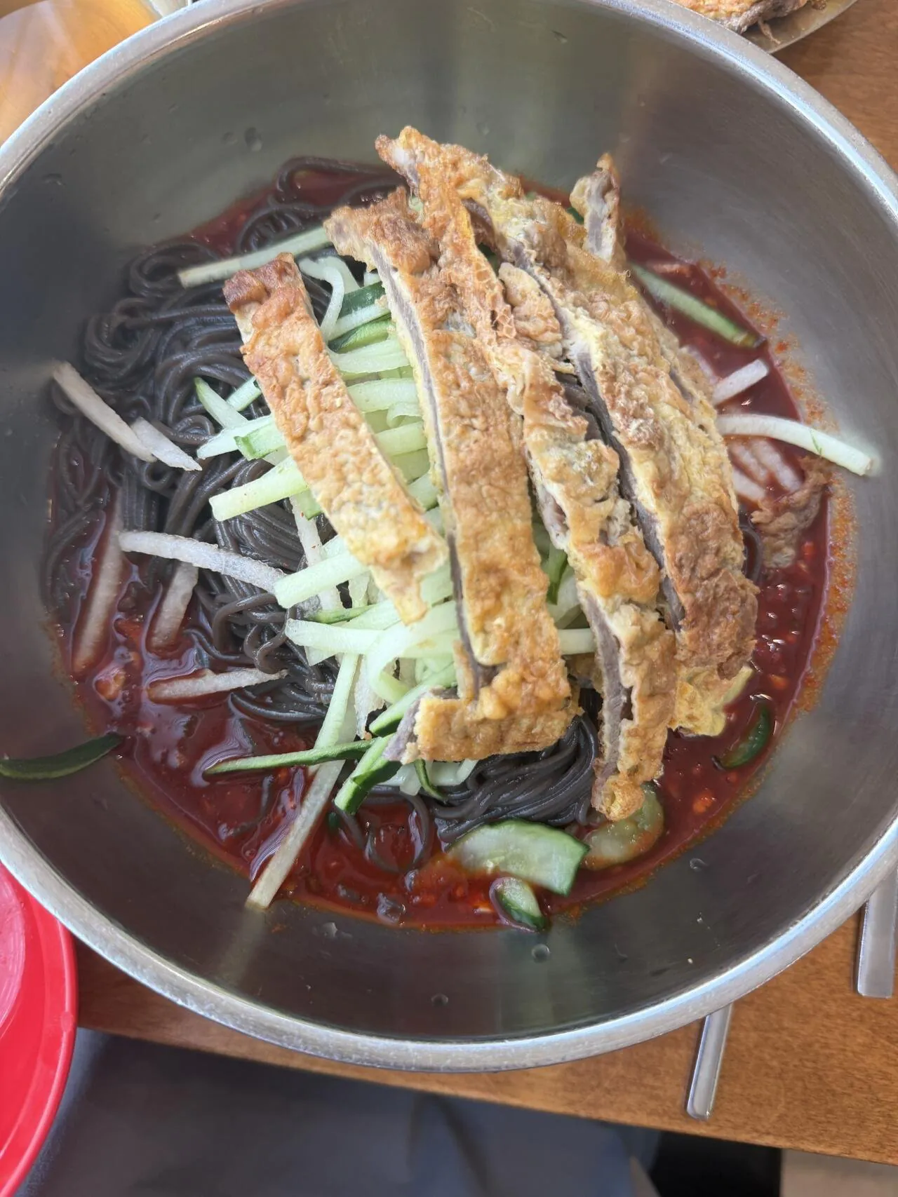 사천에서 진주냉면 먹고 왓어요