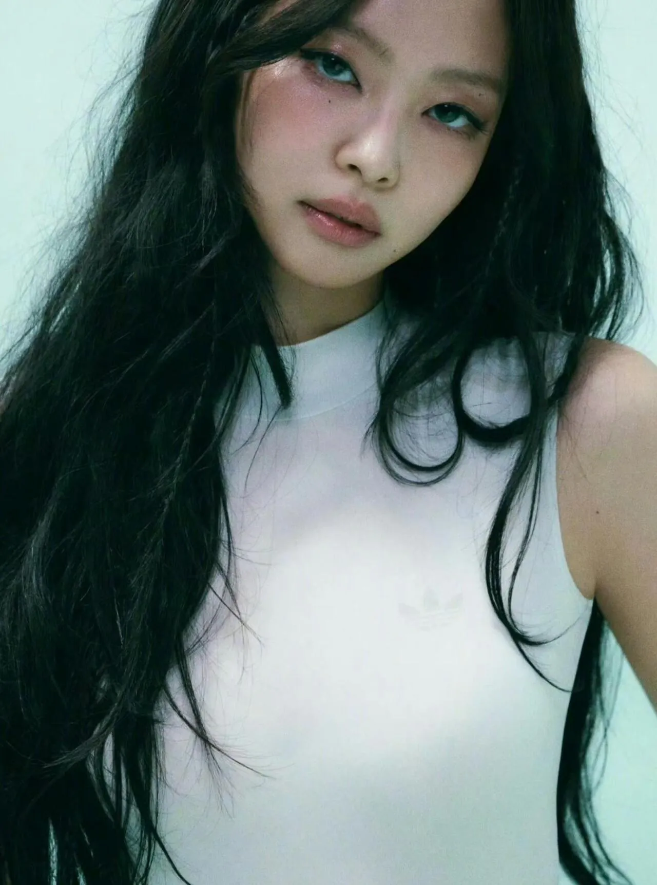 블핑 제니 아디다스 화보