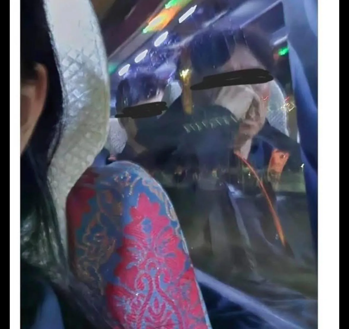 아 ㅅ빨!! 이게 무슨냄새고!!!
