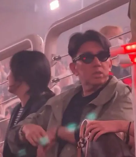 방시혁 최최근 사진