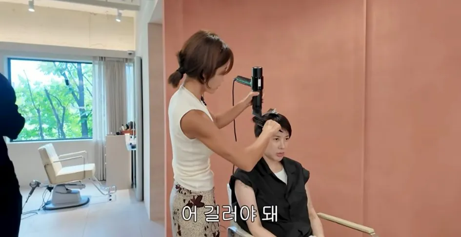 머리 기르는 중이라는 서인영