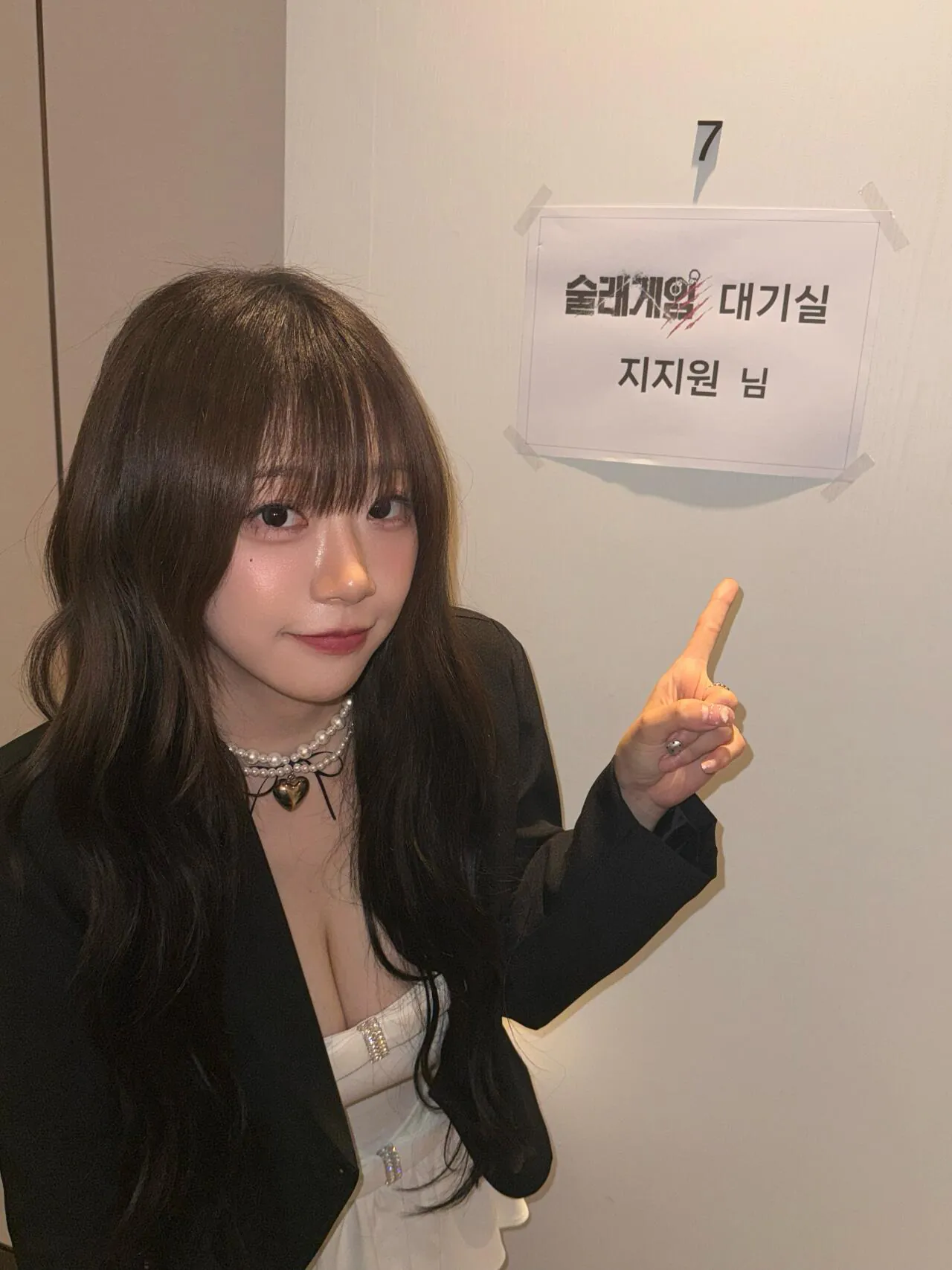지지원 인스타 셀카