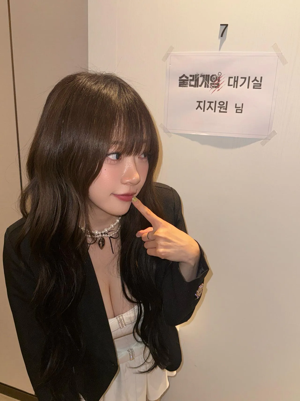 지지원 인스타 셀카