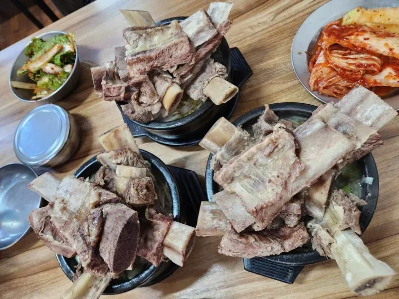  대구에서 13,000원에 먹는 갈비탕 ㄷㄷ